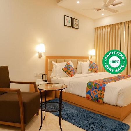 Vijayawāda Kvr Capitol Suites מראה חיצוני תמונה