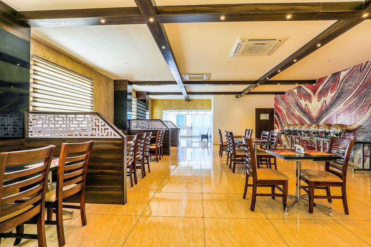 Vijayawāda Kvr Capitol Suites מראה חיצוני תמונה